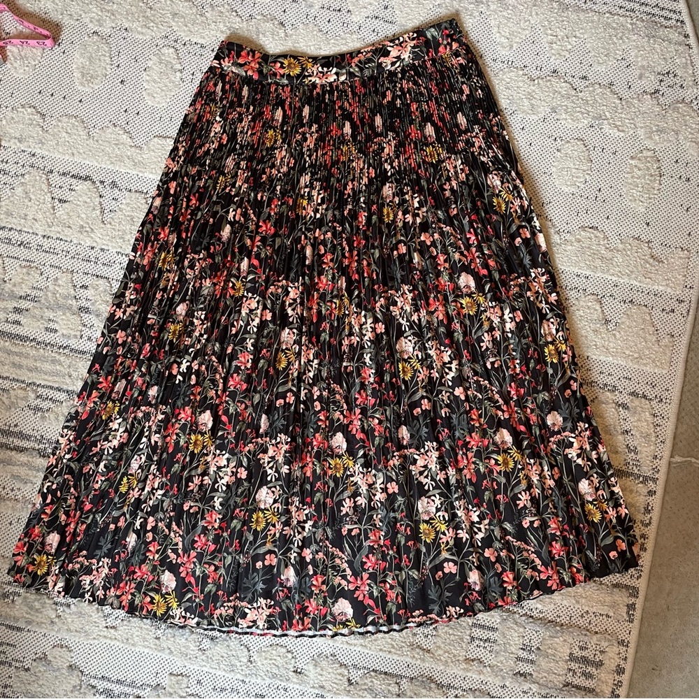 Scotch and Soda Pleated Floral Skirt